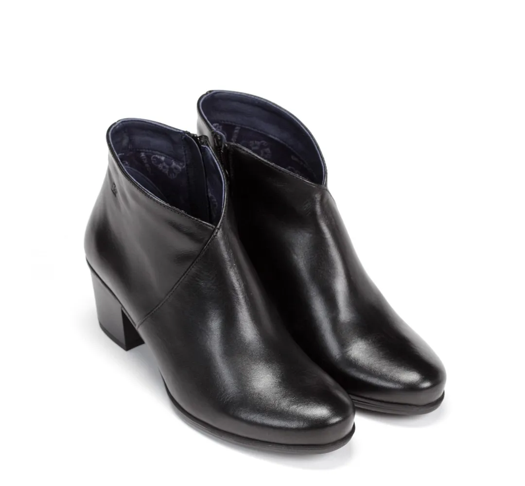 BRISDA D7920 Bota Negra