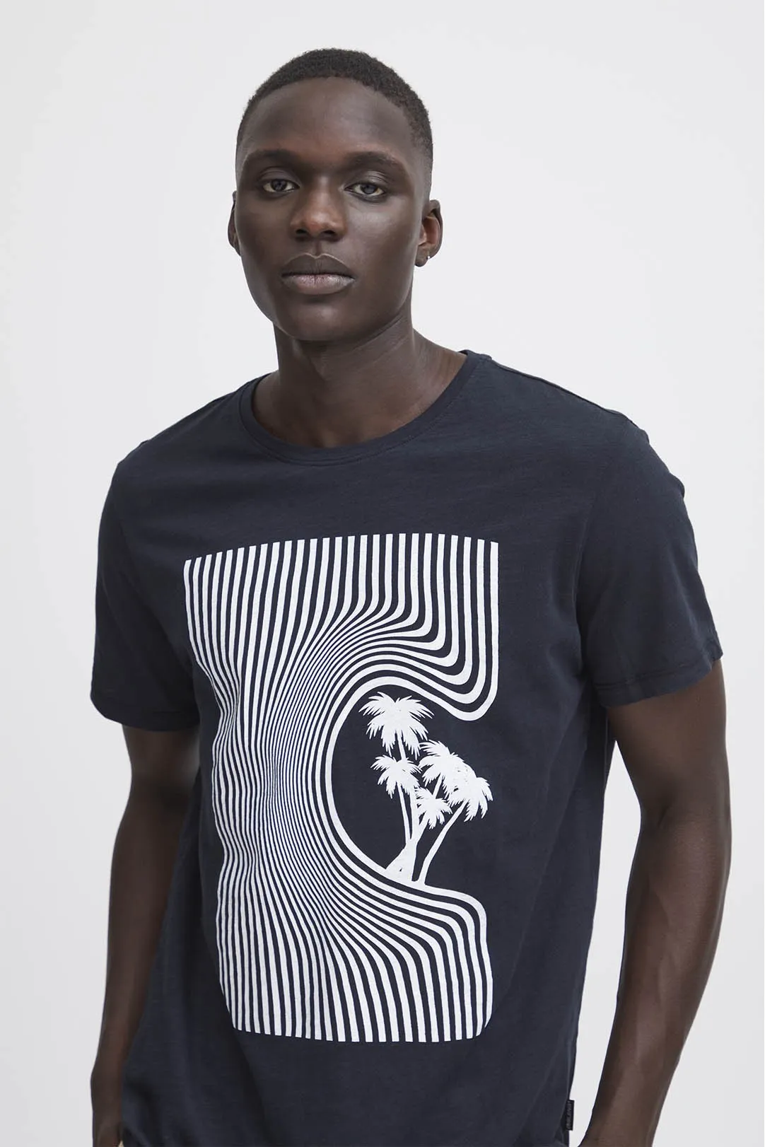 CAMISETA PALMERAS NEGRO
